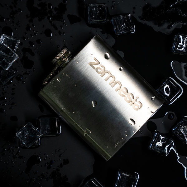 Piersiówka (Zamnesia)