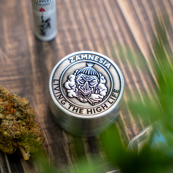 Metalowy młynek High Life (Zamnesia)