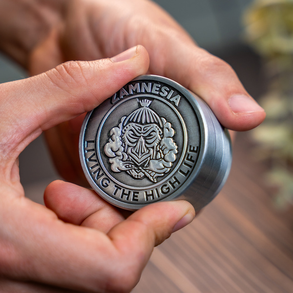 Metalowy młynek High Life (Zamnesia)