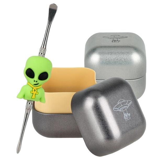 Zestaw narzędzia do dabowania Alien i pojemnika na koncentraty UFO