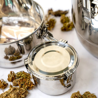 Pojemnik do przechowywania CVault