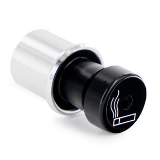 Schowek w zapalniczce samochodowej