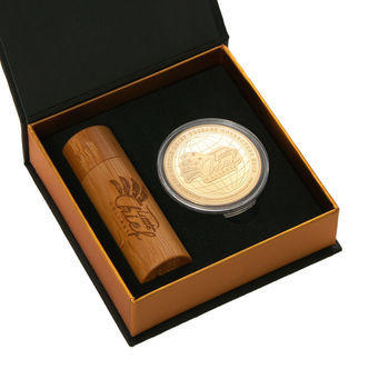 Killer Glue (Little Chief Collabs) feminizowane