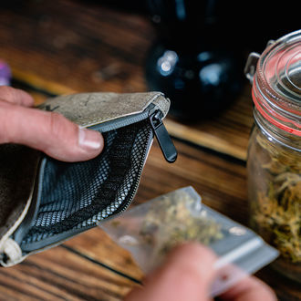 Bezzapachowa saszetka Puff (Zamnesia)