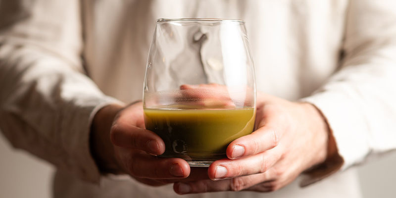 Co powoduje mdłości po kratomie?