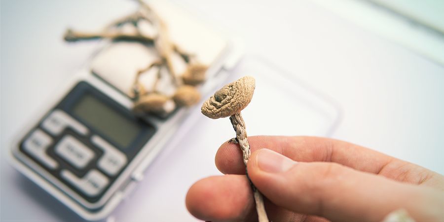 Co robić, jeśli masz trudne doświadczenie psychodeliczne