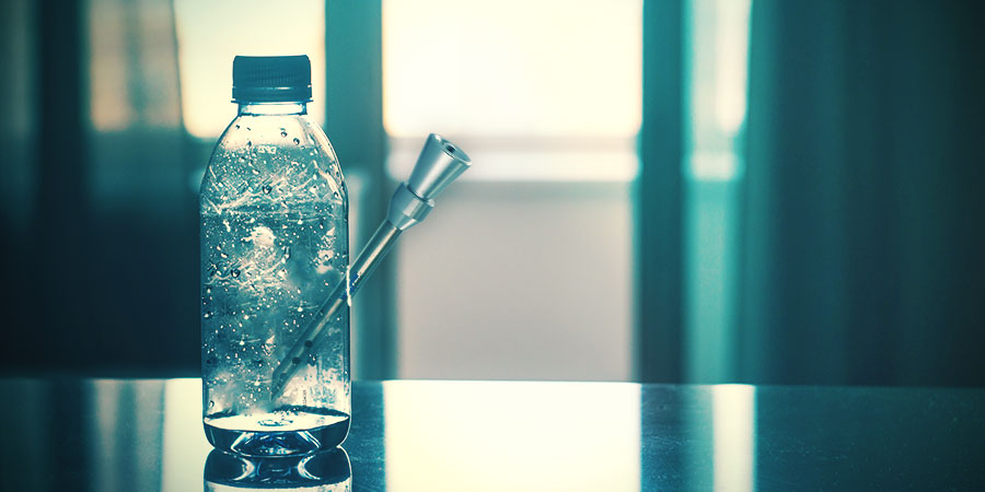 Bong z plastikowej butelki