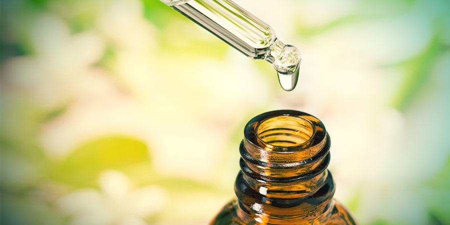 Jak zrobić własne ziołowe nalewki JAK ZROBIĆ WŁASNE ZIOŁOWE NALWÓWKI