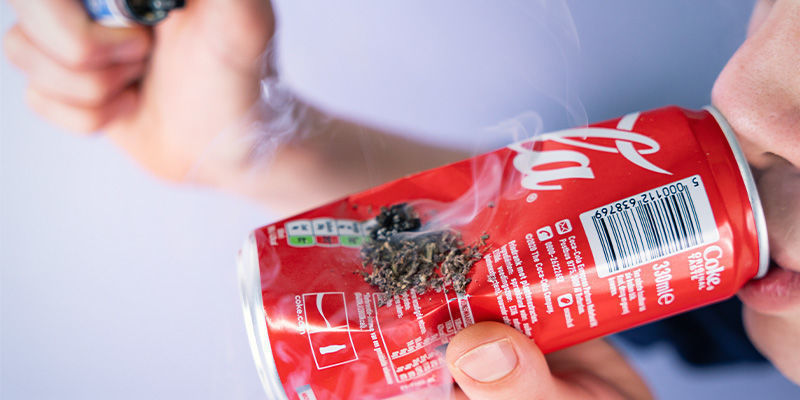 Zrób fajkę z puszki