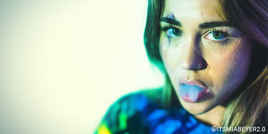 @Itsmiabeyer2.0 Najlepsze kobiece influencerki konopne na Instagramie: @Itsmiabeyer2.0