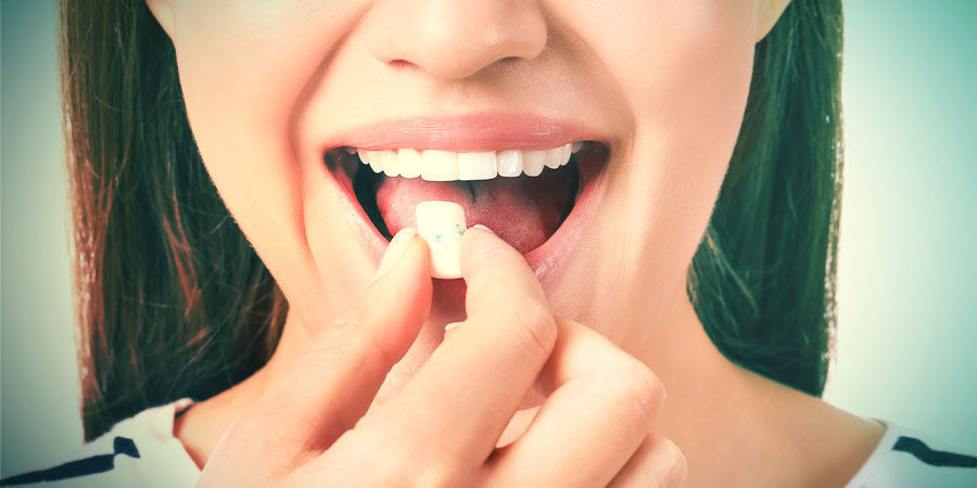 Consuming Kanna - Chewing Consuming Kanna - Chewing