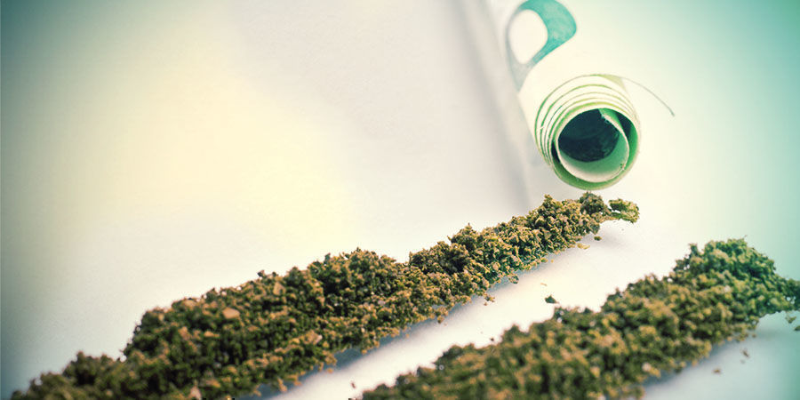 Consuming Kanna - Insufflation Consuming Kanna - Insufflation