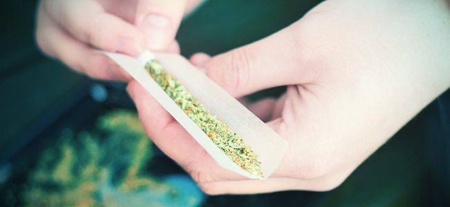 ZREZYGNUJ Z TYTONIU I PAL CZYSTĄ MARIHUANĘ