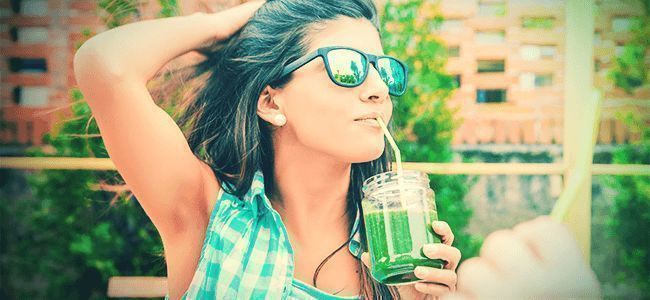 Napojes z dodatkiem marihuany CANNABIS-INFUSED DRINKS