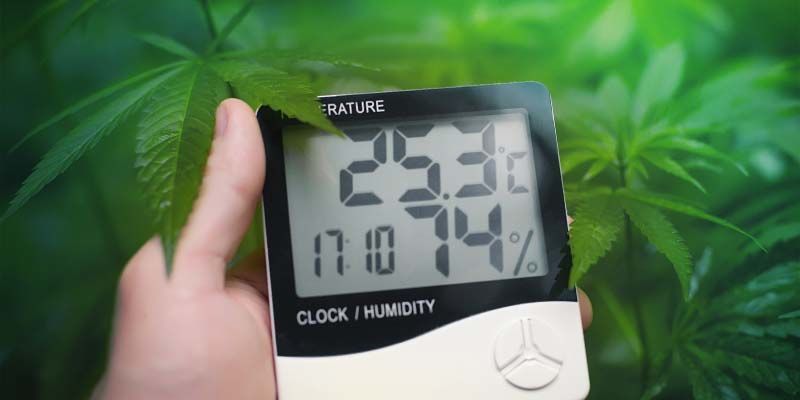 UTRZYMUJ IDEALNĄ TEMPERATURĘ W POMIESZCZENIU