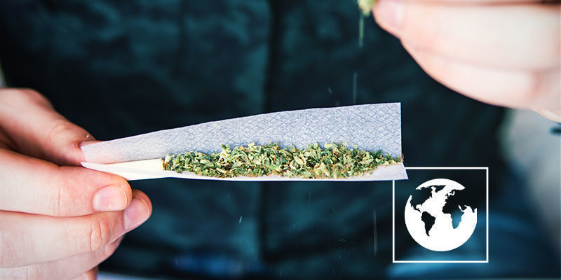 Palenie marihuany na całym świecie Smoking Weed Around World