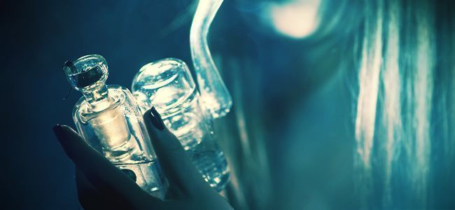 DESTYLATY KONOPNE MOŻNA PRZYJMOWAĆ NA WIELE SPOSOBÓW