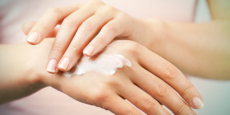 Zrób miejscowe kremy z konopi Zrób miejscowe kremy z konopi