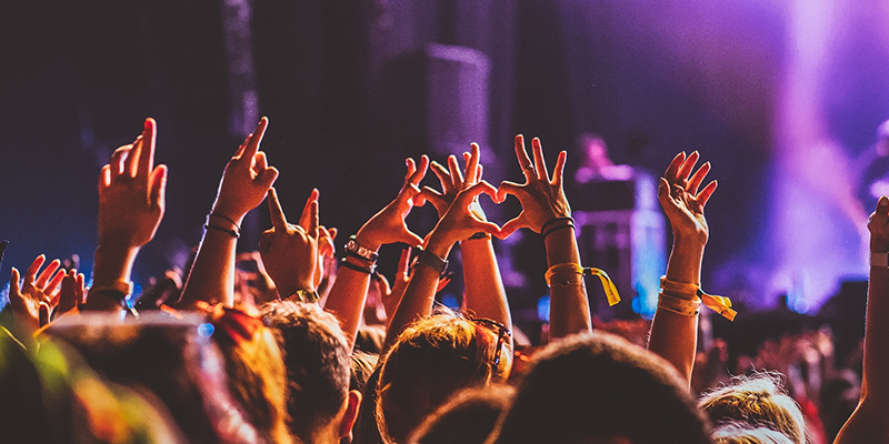 Dlaczego warto rozważyć legalne alternatywy imprezowych używek?