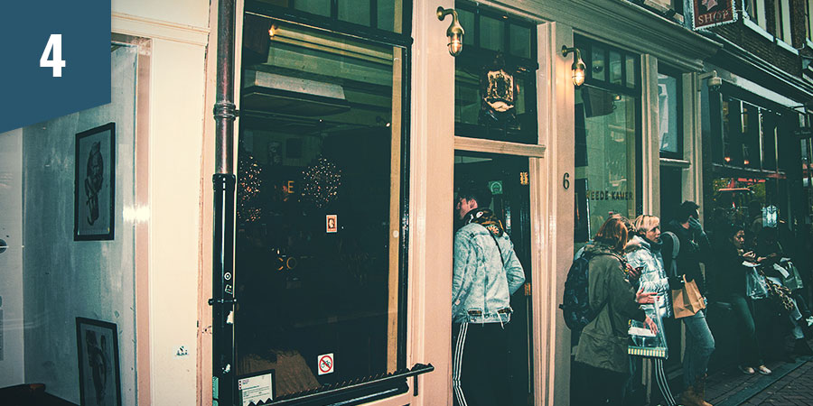 Tweede Kamer TWEEDE KAMER