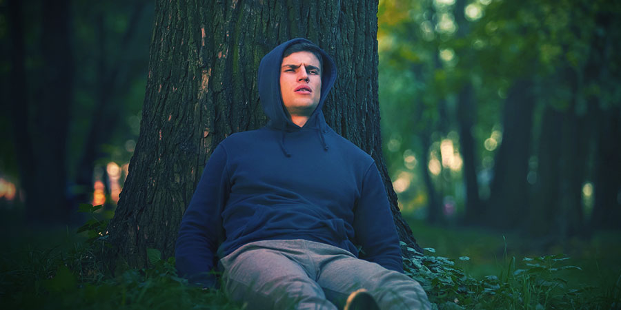 Jakie są potencjalne zagrożenia podczas przyjmowania DMT? JAKIE SĄ POTENCJALNE RYZYKA PODCZAS PRZYJMOWANIA DMT?