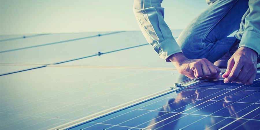 Jak długoterminowo obniżyć koszty energii Jak długoterminowo obniżyć koszty energii