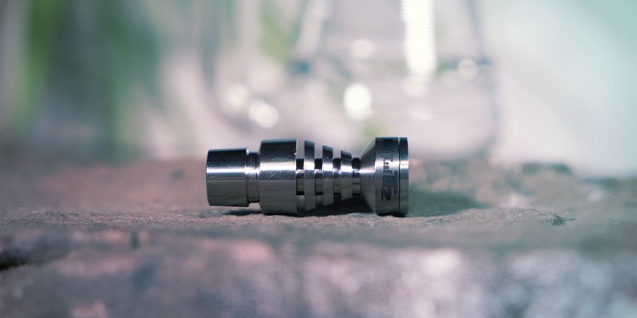 Czyszczenie tytanowego dab naila