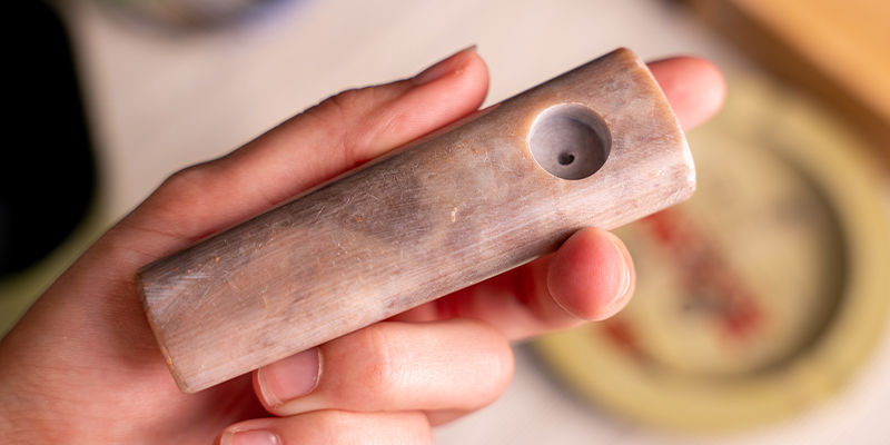 Gładka fajka z kamienia steatytowego