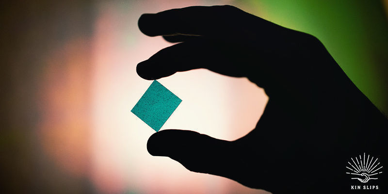 Czym są podjęzykowe paski z marihuaną?