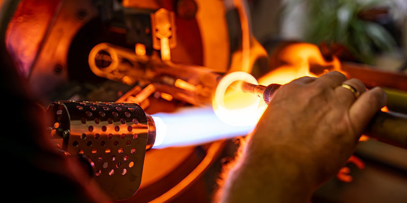 Jak EHLE produkuje bongi Jak EHLE produkuje bongi