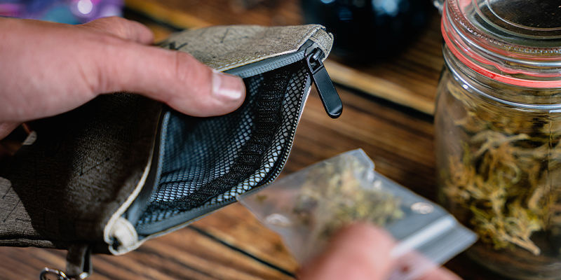 Smell-Proof Puff Pouch Smell-Proof Puff Pouch