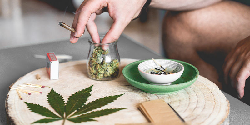 Co rozumiemy przez pojęcie „stoner minimalista”? Co rozumiemy przez pojęcie „stoner minimalista”?