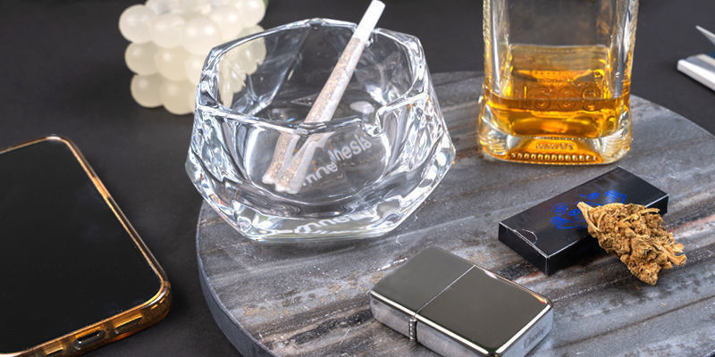 Dlaczego warto używać popielniczki?