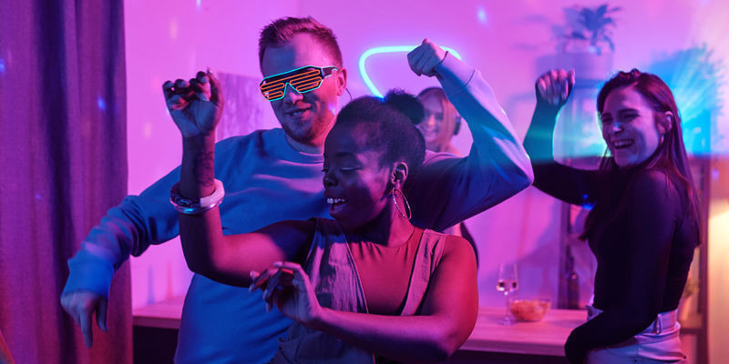 Dołącz do psychodelicznych klubów społecznych