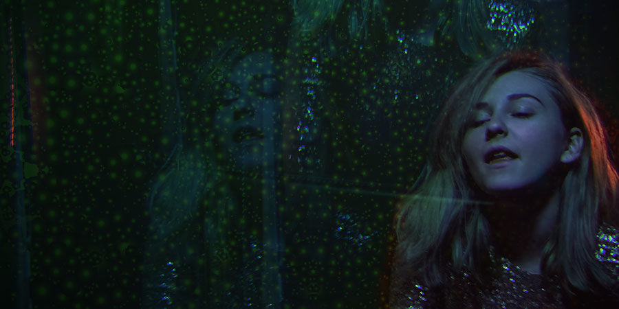 DLACZEGO LUDZIE MYŚLĄ, ŻE ABSTYNENT POWODUJE HALUCYNACJE?