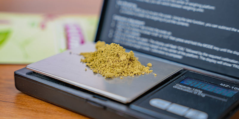 Jak dawka wpływa na działanie kratomu? Jak dawka wpływa na działanie kratomu?