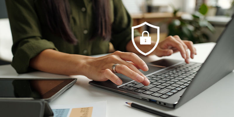 Zwiększone bezpieczeństwo i zgodność z przepisami Zwiększone bezpieczeństwo i zgodność z przepisami