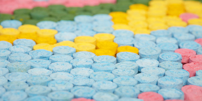 Molly, MDMA i ecstasy: o co w tym wszystkim chodzi? Molly, MDMA i ecstasy: o co w tym wszystkim chodzi?