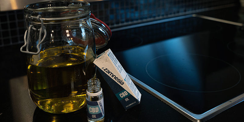 Jak zrobić olejek do masażu z CBD