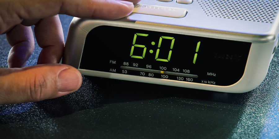 Zapamiętywanie snów: ustaw regularne budziki