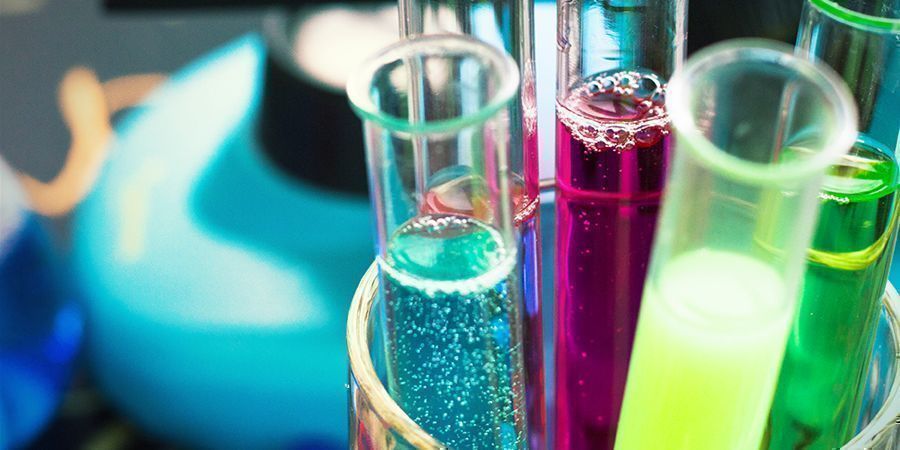 Chemia niebieskiego lotosu Blue Lotus Chemistry