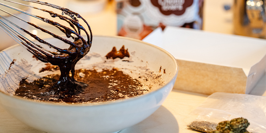 Jak zrobić brownie z marihuaną Jak zrobić brownie z marihuaną