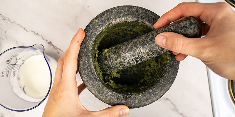 Utrzyj na gładką pastę