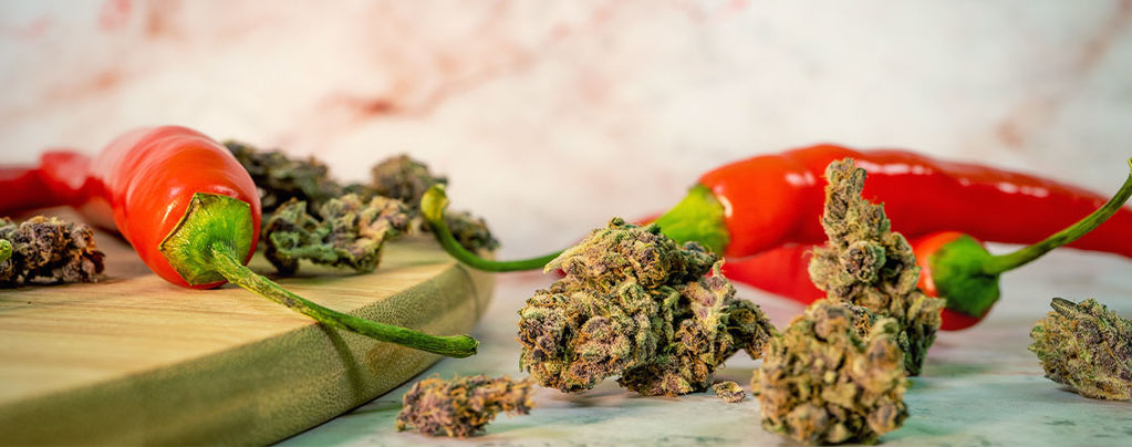 The Surprising Benefits Of Combining Cannabis And Hot Peppers