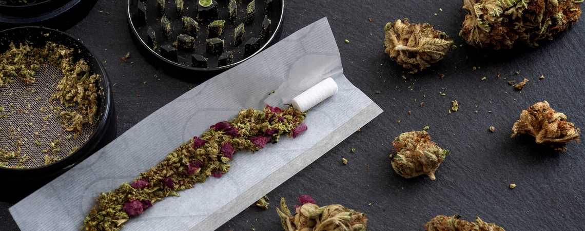 Top 10 alternatyw dla tytoniu w jointach