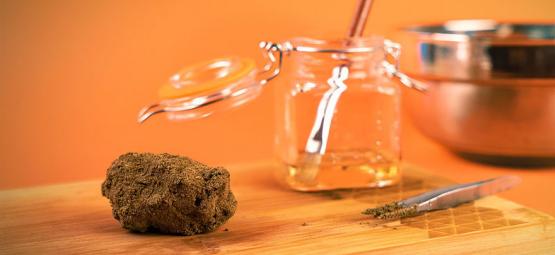 Czym są Moon Rocks, Sun Rocks i kawior konopny?