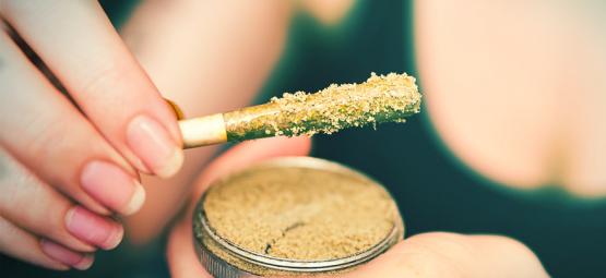 Jak twaxować jointa lub fifkę