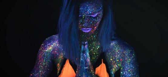 Wszystko, co chcesz wiedzieć o psychodelicznej jodze