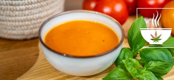 5 rozgrzewających zup z dodatkiem konopi