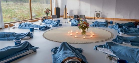 Bezpieczna podróż w głąb siebie z Magicznymi truflami: proces, wsparcie i doświadczenie